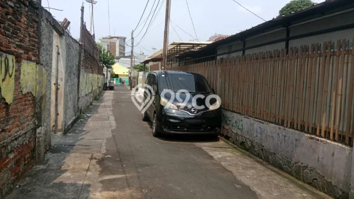 Kost Dijual Lokasi Senen, Jakarta Pusat, 24 KT, 24 KM, 200m2 Kost Dijual Lokasi Senen, Jakarta Pusat, 24 KT, 24 KM, 200m2