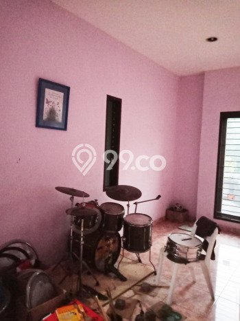 Siap Huni Rumah Mewah 5 Kamar di Kelapa Gading Dekat ke Mana Pun Siap Huni Rumah Mewah 5 Kamar di Kelapa Gading Dekat ke Mana Pun