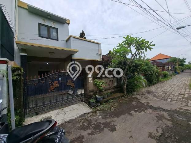 Disewakan! Rumah 4 Kamar Tidur &
1 Kamar Mandi di Panjer, Denpasar Disewakan! Rumah 4 Kamar Tidur &
1 Kamar Mandi di Panjer, Denpasar
