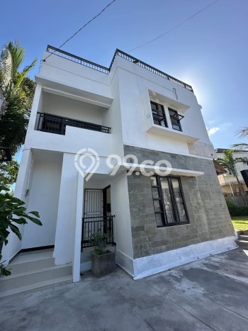 Vila Kawasan , Ukuran 256m2m², Kawasan Tenang untuk tempat tinggal Vila Kawasan , Ukuran 256m2m², Kawasan Tenang untuk tempat tinggal