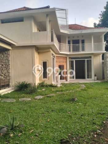 Vila di Denpasar Utara, Area 305m2m², Dekat ke Fasilitas Umum Vila di Denpasar Utara, Area 305m2m², Dekat ke Fasilitas Umum