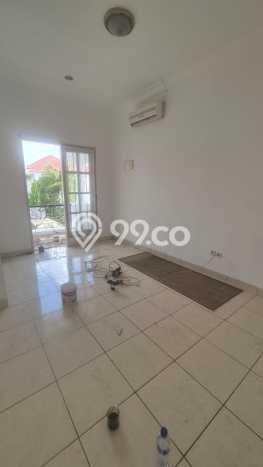 PROPERTI UNGGULAN! Rumah di Cileungsi, 4 KT, Lingkungan Premium, LT 180m² Bangunan 160m² PROPERTI UNGGULAN! Rumah di Cileungsi, 4 KT, Lingkungan Premium, LT 180m² Bangunan 160m²