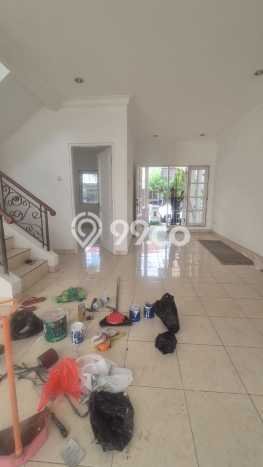 PROPERTI UNGGULAN! Rumah di Cileungsi, 4 KT, Lingkungan Premium, LT 180m² Bangunan 160m² PROPERTI UNGGULAN! Rumah di Cileungsi, 4 KT, Lingkungan Premium, LT 180m² Bangunan 160m²