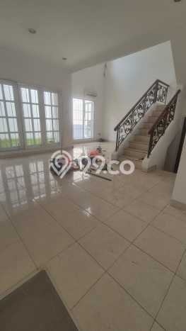 PROPERTI UNGGULAN! Rumah di Cileungsi, 4 KT, Lingkungan Premium, LT 180m² Bangunan 160m² PROPERTI UNGGULAN! Rumah di Cileungsi, 4 KT, Lingkungan Premium, LT 180m² Bangunan 160m²