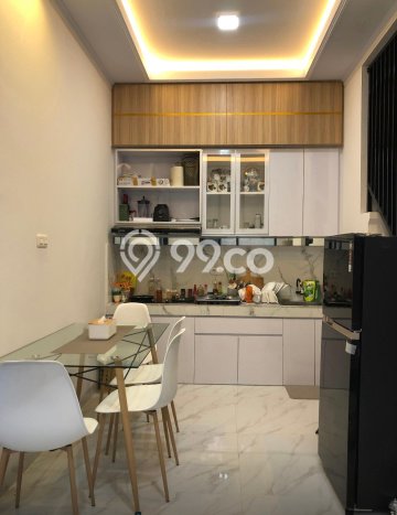Rumah Modern Minimalis 4 Kamar Siap Huni di Jagakarsa Rumah Modern Minimalis 4 Kamar Siap Huni di Jagakarsa