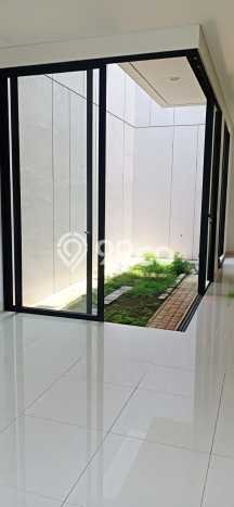 Rumah Luas Asri 4 KT Siap Pakai di Sentul Bogor Rumah Luas Asri 4 KT Siap Pakai di Sentul Bogor