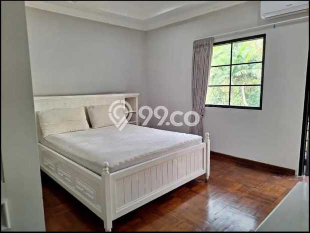 Rumah Mewah LB 320m2 Siap Pakai Desain Elegan di Kemang, Jakarta Selatan Rumah Mewah LB 320m2 Siap Pakai Desain Elegan di Kemang, Jakarta Selatan