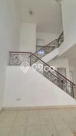 PROPERTI UNGGULAN! Rumah di Cileungsi, 4 KT, Lingkungan Premium, LT 180m² Bangunan 160m² PROPERTI UNGGULAN! Rumah di Cileungsi, 4 KT, Lingkungan Premium, LT 180m² Bangunan 160m²