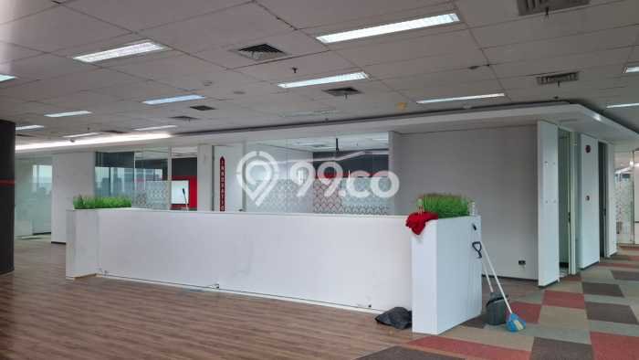 FOR RENT! Kantor di Setiabudi Cocok untuk Bisnis 1829m2 FOR RENT! Kantor di Setiabudi Cocok untuk Bisnis 1829m2