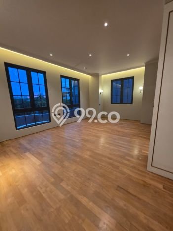 Rumah Mewah Siap Huni LT 370m2 di Kebayoran Baru, Jakarta Selatan Rumah Mewah Siap Huni LT 370m2 di Kebayoran Baru, Jakarta Selatan