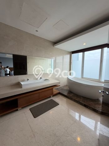 Apartemen Disewa Terjangkau 3 KT / 3 KM di Kebayoran Lama, Jakarta Selatan Apartemen Disewa Terjangkau 3 KT / 3 KM di Kebayoran Lama, Jakarta Selatan
