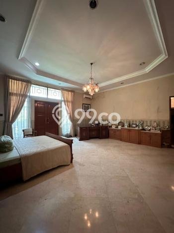 Hot Offer Hunian Premium Ideal dan Luas di Kebayoran Baru, Jakarta Selatan Hot Offer Hunian Premium Ideal dan Luas di Kebayoran Baru, Jakarta Selatan