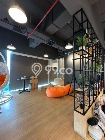 Unit Kantor Dijual di Jakarta Selatan LT 321m2 & LB 321m2 Unit Kantor Dijual di Jakarta Selatan LT 321m2 & LB 321m2