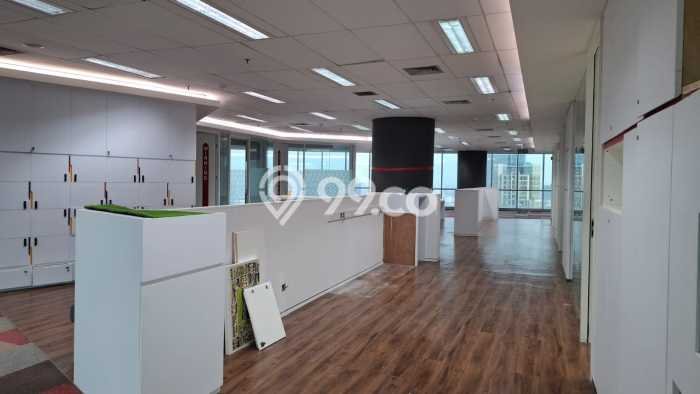 FOR RENT! Kantor di Setiabudi Cocok untuk Bisnis 1829m2 FOR RENT! Kantor di Setiabudi Cocok untuk Bisnis 1829m2