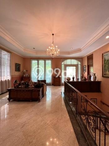 Hot Offer Hunian Premium Ideal dan Luas di Kebayoran Baru, Jakarta Selatan Hot Offer Hunian Premium Ideal dan Luas di Kebayoran Baru, Jakarta Selatan