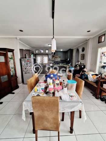 For Sale Rumah Mewah Exclusive di Kebayoran Lama, Jakarta Selatan For Sale Rumah Mewah Exclusive di Kebayoran Lama, Jakarta Selatan