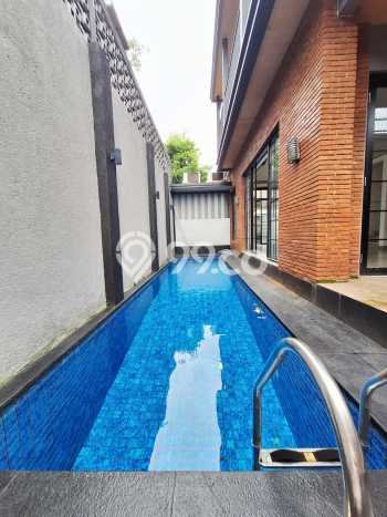 Rumah Elit Modern Siap Huni di Cipete Jakarta Selatan Rumah Elit Modern Siap Huni di Cipete Jakarta Selatan