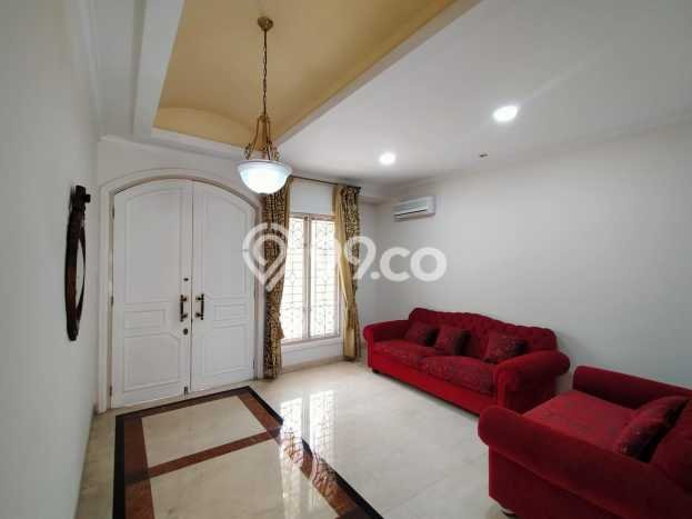 Rumah Mewah Siap Huni LT 455m2 di Cipayung, Jakarta Timur Rumah Mewah Siap Huni LT 455m2 di Cipayung, Jakarta Timur
