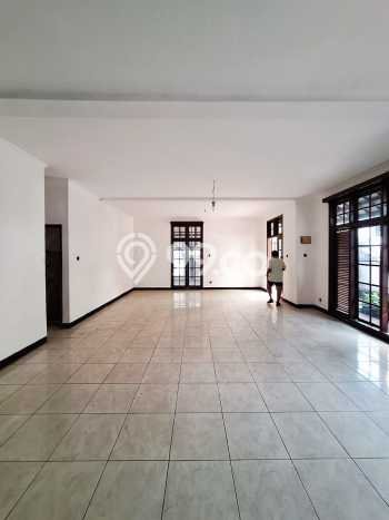 Dijual Rumah Mewah Megah Dengan View Eksklusif di Cipete, Jakarta Selatan Dijual Rumah Mewah Megah Dengan View Eksklusif di Cipete, Jakarta Selatan