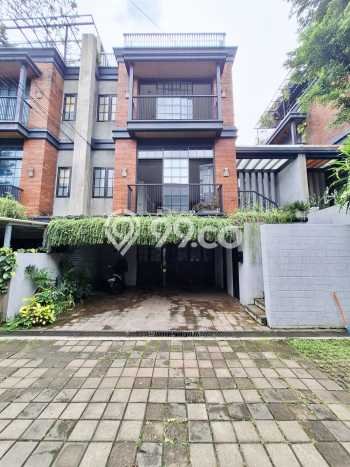 Rumah Elit Modern Siap Huni di Cipete Jakarta Selatan Rumah Elit Modern Siap Huni di Cipete Jakarta Selatan