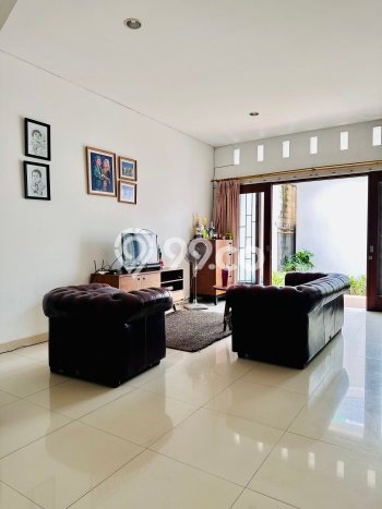 Siap Huni Rumah Mewah 4 Kamar di Cilandak Dekat ke Mana Pun Siap Huni Rumah Mewah 4 Kamar di Cilandak Dekat ke Mana Pun