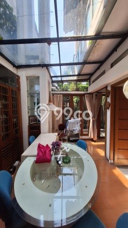 Ready to Use! Luxury House LT 952m2 Desain Modern di Cipete Ready to Use! Luxury House LT 952m2 Desain Modern di Cipete