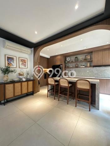 Hunian Mewah LB 440m2 Siap Huni Desain Elegan di Pondok Indah, Jakarta Selatan Hunian Mewah LB 440m2 Siap Huni Desain Elegan di Pondok Indah, Jakarta Selatan