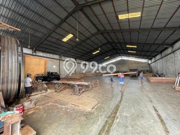 Paling Dicari! Gudang Dijual di Margomulyo Harga Kompetitif Paling Dicari! Gudang Dijual di Margomulyo Harga Kompetitif