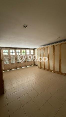 Disewakan! Rumah 4 Kamar Tidur &
3 Kamar Mandi di Pantai Indah Kapuk, Jakarta Utara Disewakan! Rumah 4 Kamar Tidur &
3 Kamar Mandi di Pantai Indah Kapuk, Jakarta Utara