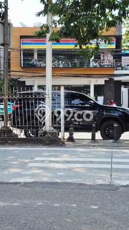 Komersial Bagus Dijual LB 1032m2 Lokasi Strategis Jakarta Barat Area Cocok untuk Berbisnis Komersial Bagus Dijual LB 1032m2 Lokasi Strategis Jakarta Barat Area Cocok untuk Berbisnis