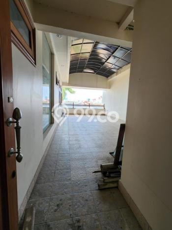 Rumah Luxury Modern Tanpa Renovasi di Pantai Mutiara Jakarta Utara Rumah Luxury Modern Tanpa Renovasi di Pantai Mutiara Jakarta Utara