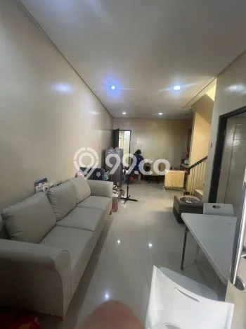 Dijual Rumah Mewah Exclusive di Cengkareng, Jakarta Barat Dijual Rumah Mewah Exclusive di Cengkareng, Jakarta Barat