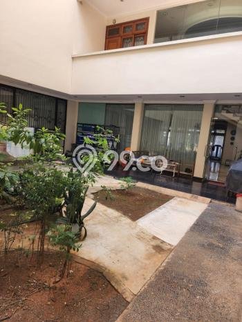 Rumah Luxury Modern Tanpa Renovasi di Pantai Mutiara Jakarta Utara Rumah Luxury Modern Tanpa Renovasi di Pantai Mutiara Jakarta Utara