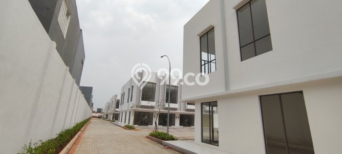 AREA BERKEMBANG! Ruko Disewakan di , Luas 81m2m², Siap Bisnis AREA BERKEMBANG! Ruko Disewakan di , Luas 81m2m², Siap Bisnis