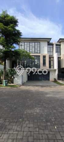 Disewakan! Rumah 5 Kamar Tidur &
4 Kamar Mandi di BSD City, Tangerang Disewakan! Rumah 5 Kamar Tidur &
4 Kamar Mandi di BSD City, Tangerang
