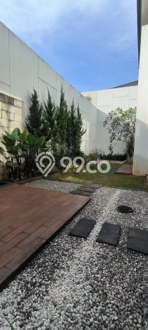 Disewakan! Rumah 5 Kamar Tidur &
4 Kamar Mandi di BSD City, Tangerang Disewakan! Rumah 5 Kamar Tidur &
4 Kamar Mandi di BSD City, Tangerang