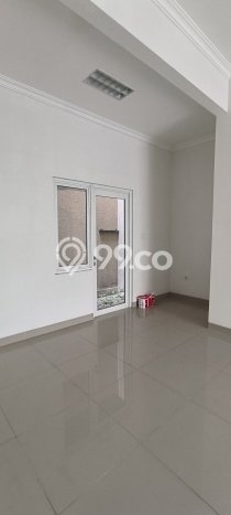 Unit Ruko Disewakan di Gading Serpong di Area Ramai & Strategis Unit Ruko Disewakan di Gading Serpong di Area Ramai & Strategis