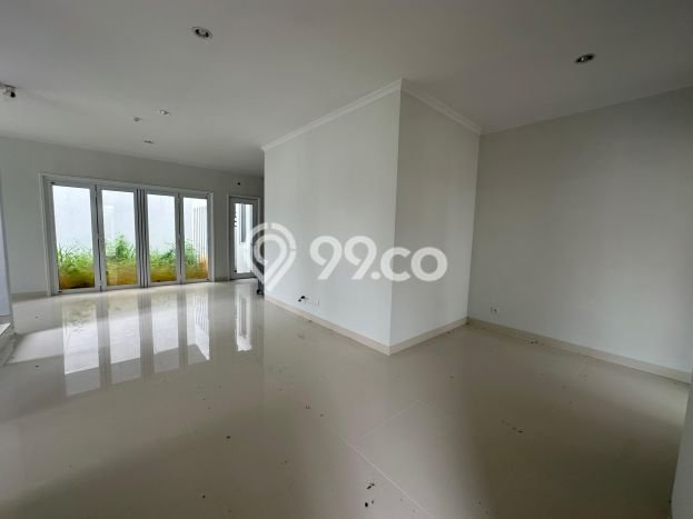 Rumah Luxury Modern Tanpa Renovasi di Gading Serpong Tangerang Rumah Luxury Modern Tanpa Renovasi di Gading Serpong Tangerang