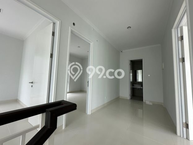 Rumah Luxury Modern Tanpa Renovasi di Gading Serpong Tangerang Rumah Luxury Modern Tanpa Renovasi di Gading Serpong Tangerang
