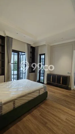Disewakan Rumah Strategis LT 450m2 / LB 600m2 di BSD De Park, Tangerang Disewakan Rumah Strategis LT 450m2 / LB 600m2 di BSD De Park, Tangerang