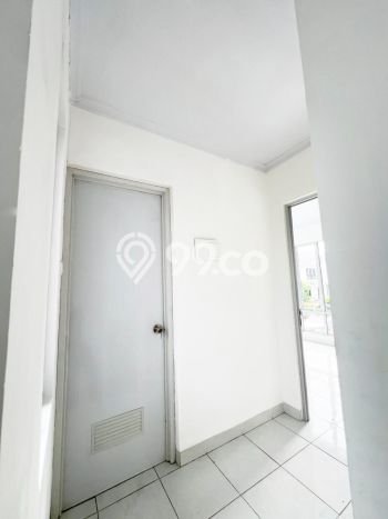 UNIT SPESIAL! Rumah di , 3 KT, Dekat Pusat Kota, LT 112m2m² Bangunan 77m2m² UNIT SPESIAL! Rumah di , 3 KT, Dekat Pusat Kota, LT 112m2m² Bangunan 77m2m²