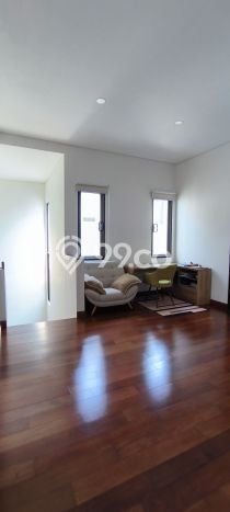 Rumah Elit Modern Siap Huni di BSD City Tangerang Rumah Elit Modern Siap Huni di BSD City Tangerang