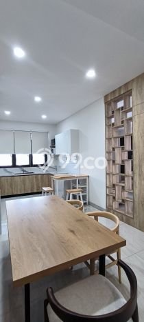 Rumah Elit Modern Siap Huni di BSD City Tangerang Rumah Elit Modern Siap Huni di BSD City Tangerang