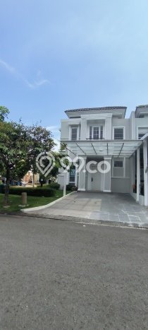 Ready to Use! Premium House LT 239m2 Desain Elegan di Gading Serpong Ready to Use! Premium House LT 239m2 Desain Elegan di Gading Serpong