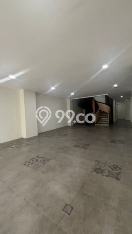 Ruko untuk Disewa di Pusat Tangerang Luas Bangunan 950m2 Ruko untuk Disewa di Pusat Tangerang Luas Bangunan 950m2