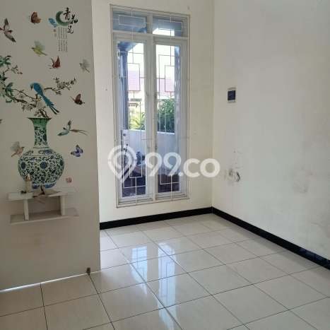 Dijual Hunian Rumah Nyaman 2 KT di Taman Kopo Indah, Bandung Dijual Hunian Rumah Nyaman 2 KT di Taman Kopo Indah, Bandung