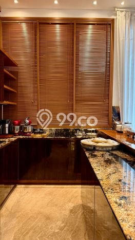 Dijual Rumah Premium dengan Fasilitas Sekitar Komplit di BSD, Tangerang Selatan Dijual Rumah Premium dengan Fasilitas Sekitar Komplit di BSD, Tangerang Selatan