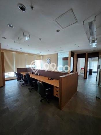 Kantor Bagus LT 358m2 LB 358m2 Dijual di Central Park Jakarta Barat Kantor Bagus LT 358m2 LB 358m2 Dijual di Central Park Jakarta Barat