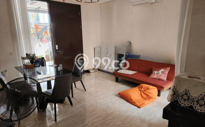 Rumah Luxury Modern Tanpa Renovasi di BSD City Tangerang Rumah Luxury Modern Tanpa Renovasi di BSD City Tangerang