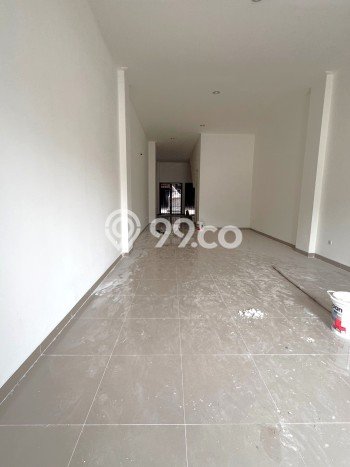 Ruko Dijual di Jakarta Utara LT 90m2 & LB 270m2 Lokasi Terbaik! Ruko Dijual di Jakarta Utara LT 90m2 & LB 270m2 Lokasi Terbaik!